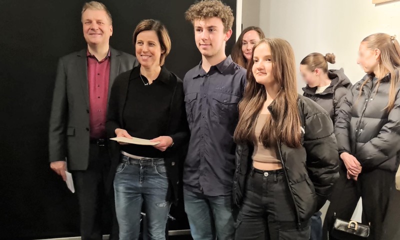 Max-Ernst-Schule belegt 2. Platz bei ‚Kunst aus Schulen‘ des Hochtaunuskreises